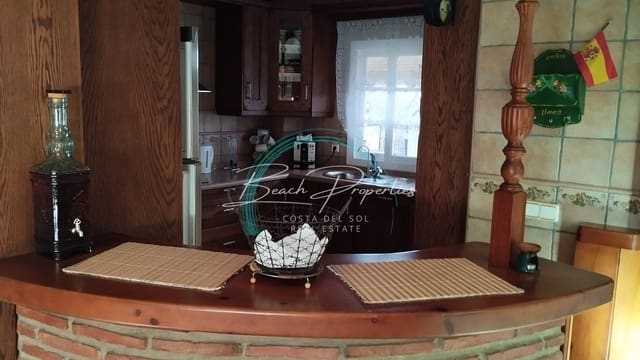 3 soverom Hus til leie i Centro, Nerja med garasje - € 1 500 (Ref: 9872824)