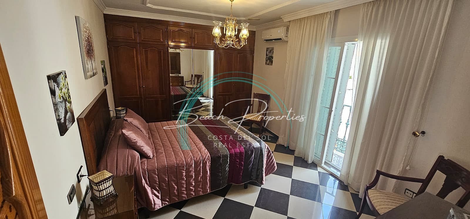 3 bedroom Townhouse for rent in Nerja with garage - € 1,500 (Ref: 9872824)