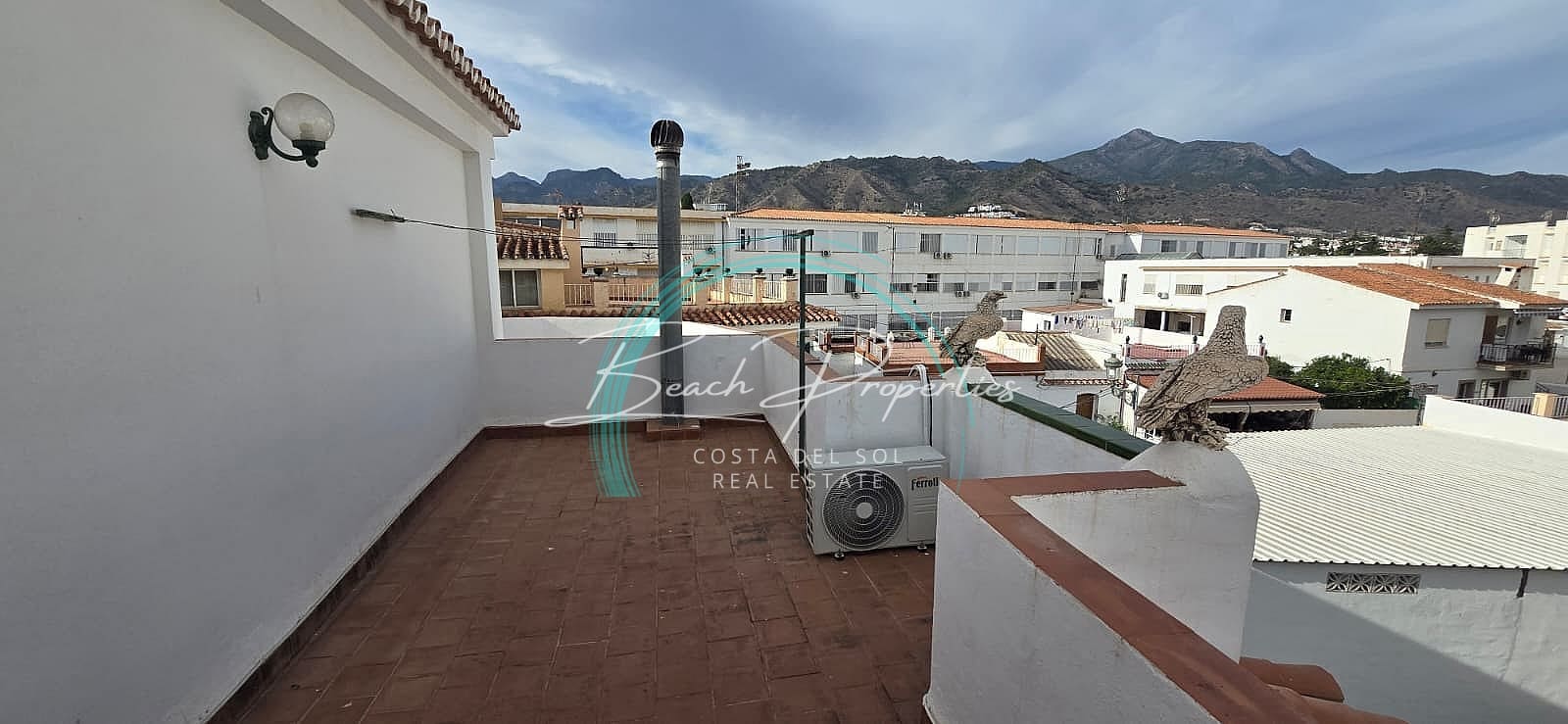 3 bedroom Townhouse for rent in Nerja with garage - € 1,500 (Ref: 9872824)