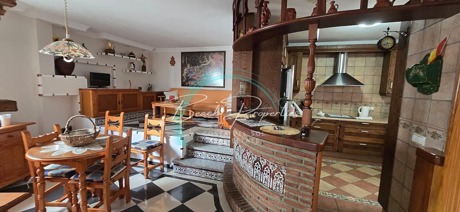 3 bedroom Townhouse for rent in Nerja with garage - € 1,500 (Ref: 9872824)