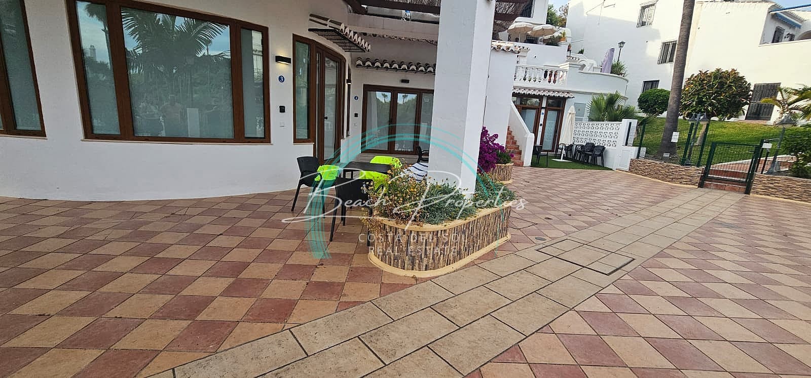 6 slaapkamer Appartement te koop in Nerja met zwembad - € 1.485.000 (Ref: 9882199)