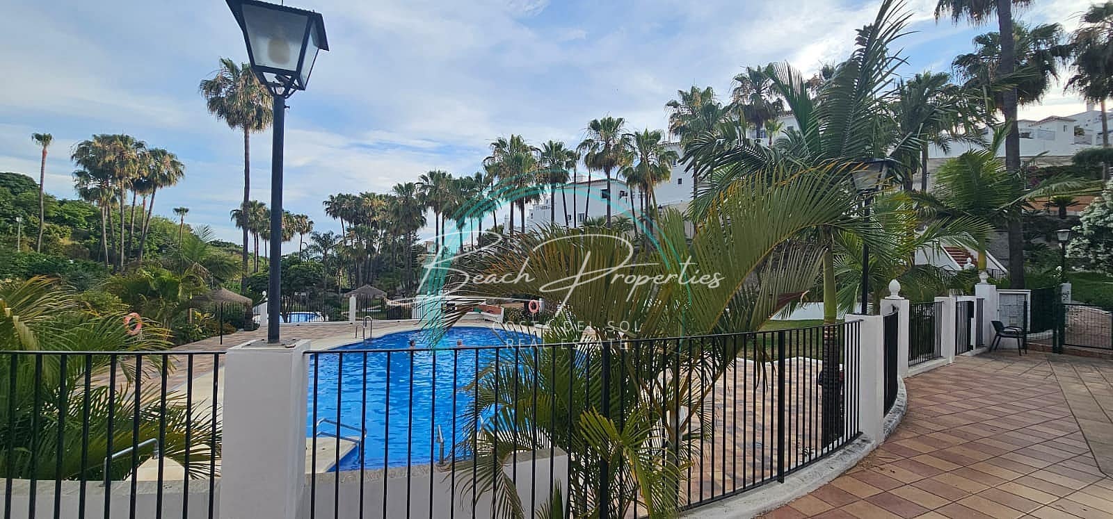 6 slaapkamer Appartement te koop in Nerja met zwembad - € 1.485.000 (Ref: 9882199)