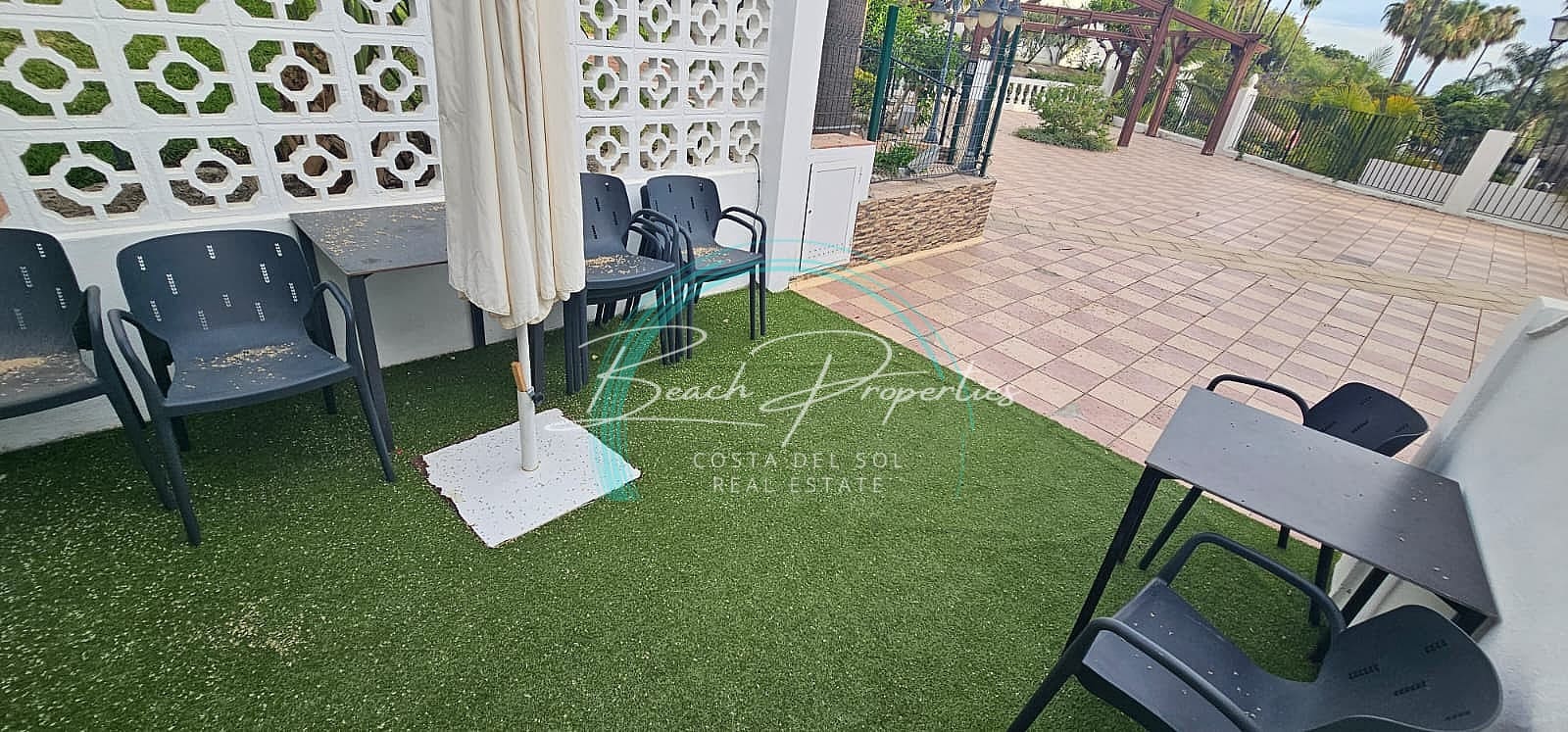 6 slaapkamer Appartement te koop in Nerja met zwembad - € 1.485.000 (Ref: 9882199)