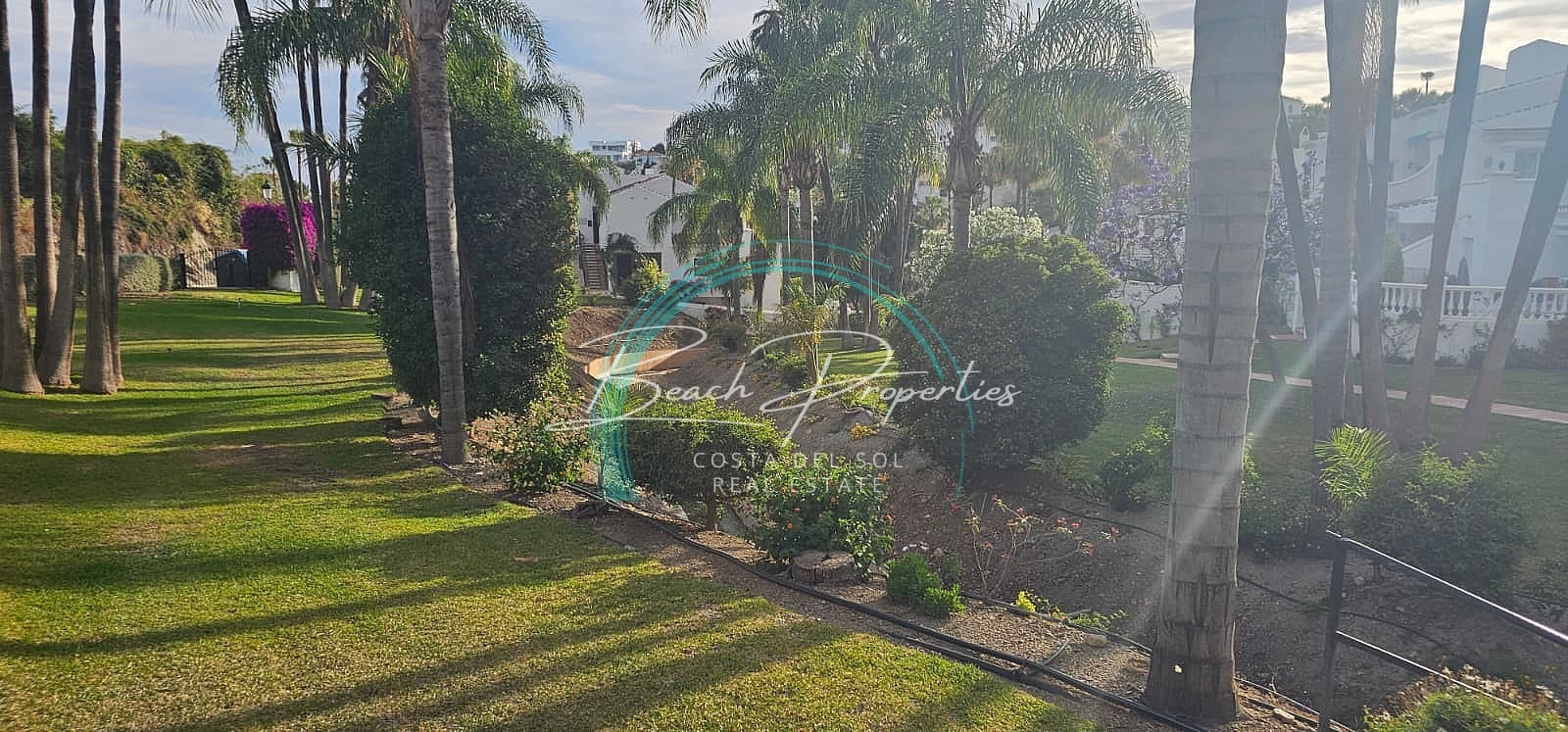6 slaapkamer Appartement te koop in Nerja met zwembad - € 1.485.000 (Ref: 9882199)