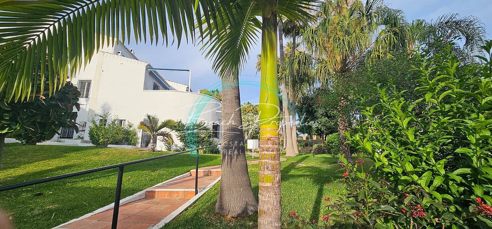 6 slaapkamer Appartement te koop in Nerja met zwembad - € 1.485.000 (Ref: 9882199)