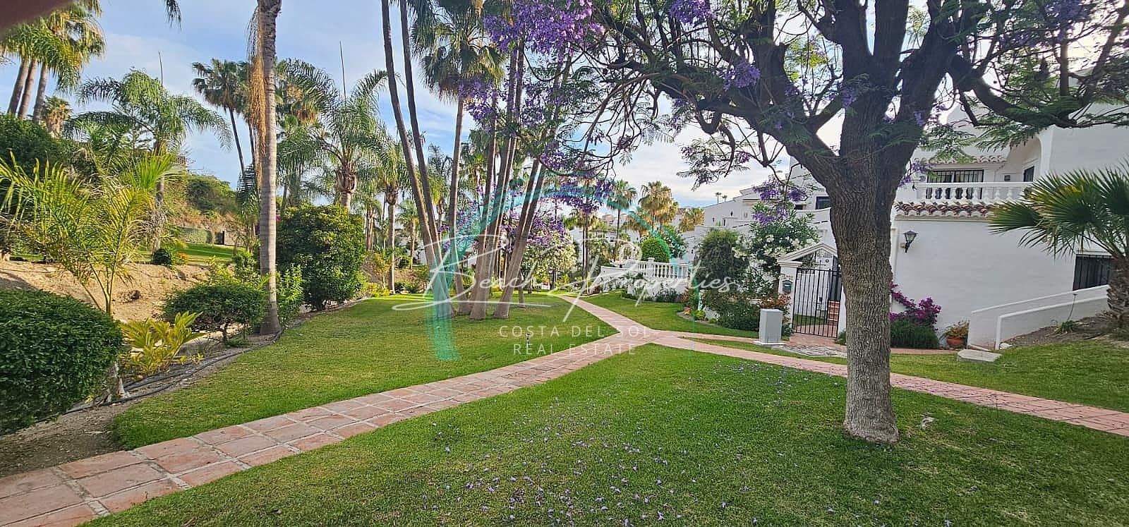 6 slaapkamer Appartement te koop in Nerja met zwembad - € 1.485.000 (Ref: 9882199)