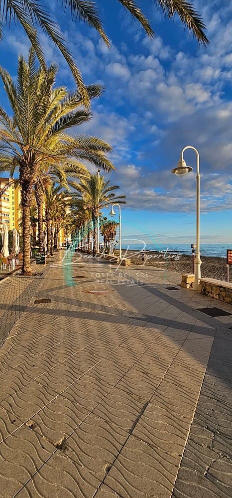 1 soveværelse Lejlighed til salg i Algarrobo Costa med swimmingpool - € 205.000 (Ref: 9946872)