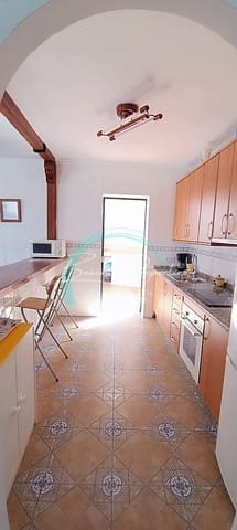 3 sovrum Hus att hyra i Torrox Pueblo, Torrox med pool garage - 1 200 € (Ref: 9965717)