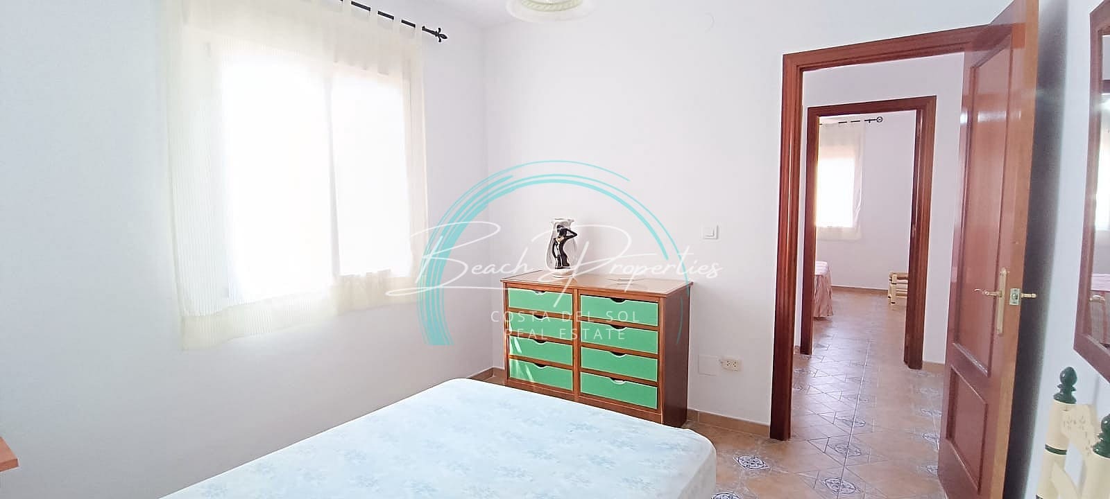 3 sovrum Hus att hyra i Torrox med pool garage - 1 200 € (Ref: 9965717)