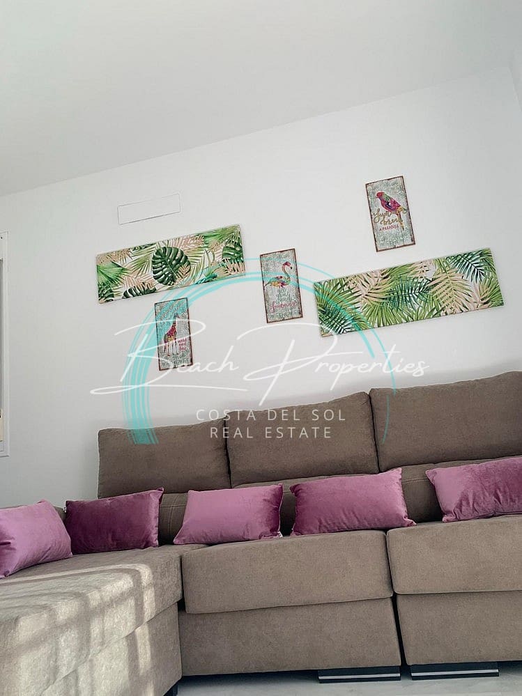 3 sypialnia Dom do wynajęcia w Nerja z basenem garażem - 1 350 € (Ref: 9989990)
