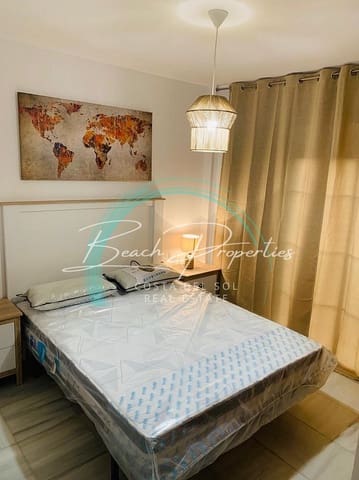 3 sypialnia Dom do wynajęcia w Centro, Nerja z basenem garażem - 1 350 € (Ref: 9989990)