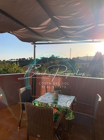 3 sypialnia Dom do wynajęcia w Centro, Nerja z basenem garażem - 1 350 € (Ref: 9989990)
