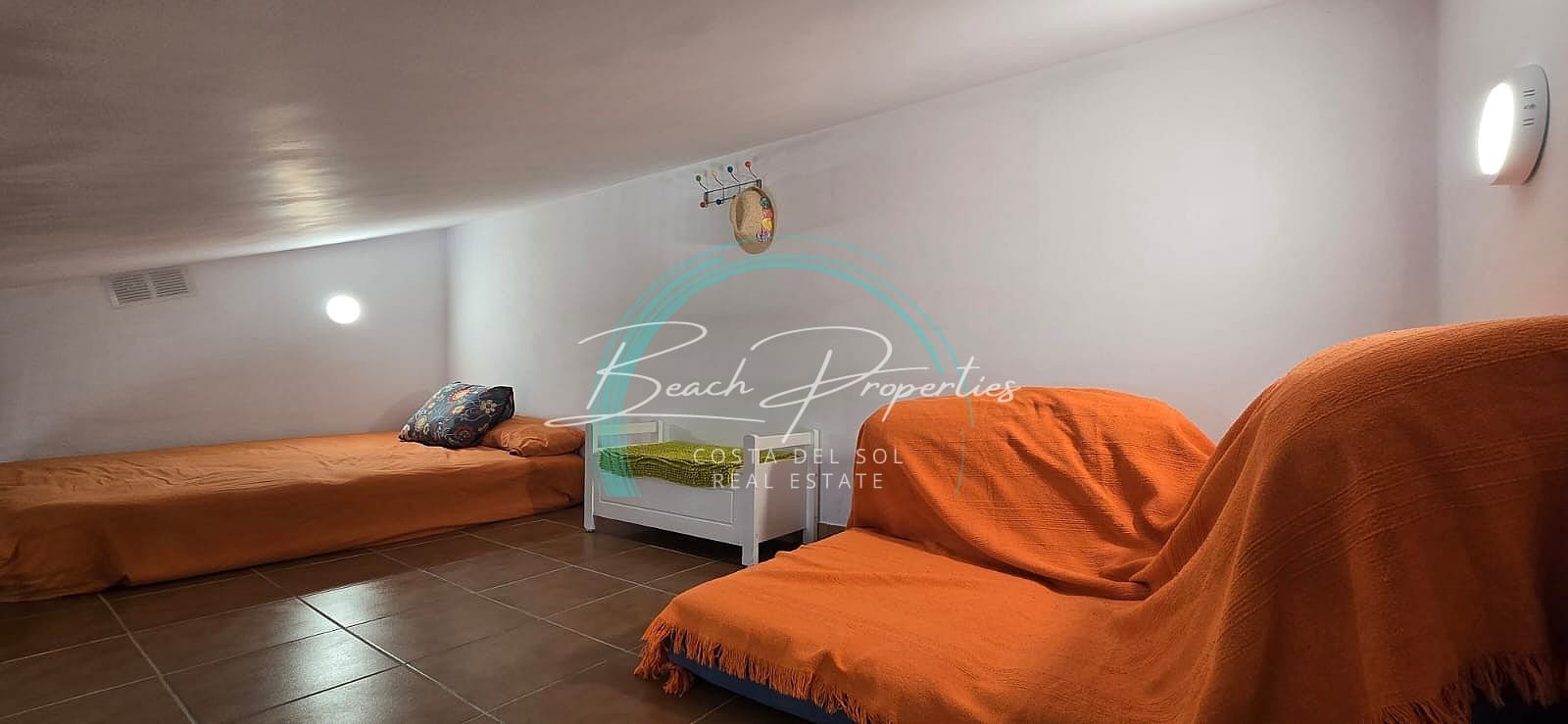 1 soveværelse Finca/Landehus til leje i Torrox med swimmingpool garage - € 750 (Ref: 9994573)
