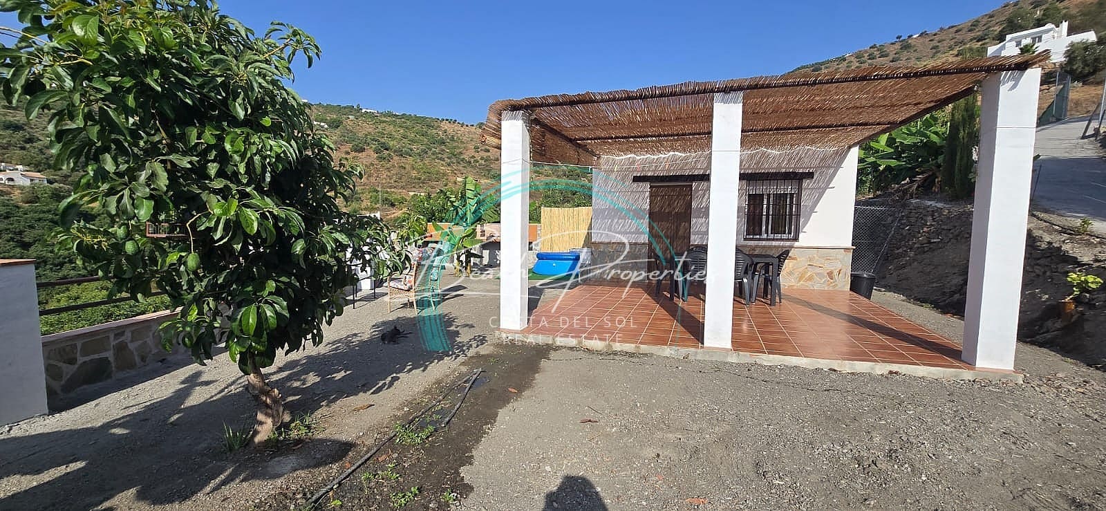 1 soveværelse Finca/Landehus til leje i Torrox med swimmingpool garage - € 750 (Ref: 9994573)
