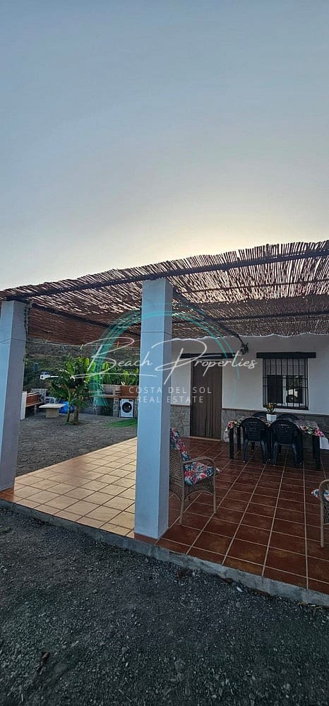1 makuuhuone Maalaistalo vuokrattavana paikassa Torrox mukana uima-altaan 
autotalli - 750 € (Ref: 9994573)