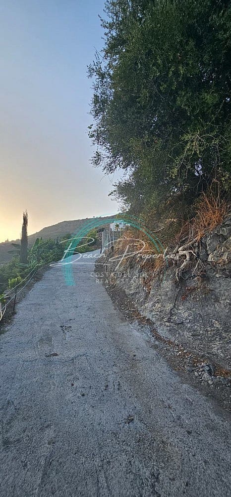 1 makuuhuone Maalaistalo vuokrattavana paikassa Torrox mukana uima-altaan 
autotalli - 750 € (Ref: 9994573)