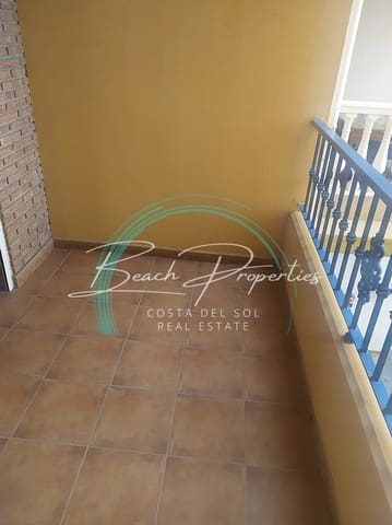 2 soverom Leilighet til leie i Urbanización Santa Rosa, Torrox med svømmebasseng garasje - € 850 (Ref: 9995962)
