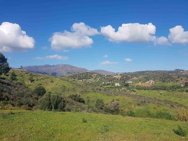 Finca/Herregård til salgs i Mijas Costa, Mijas - € 170 000 (Ref: 8788829)