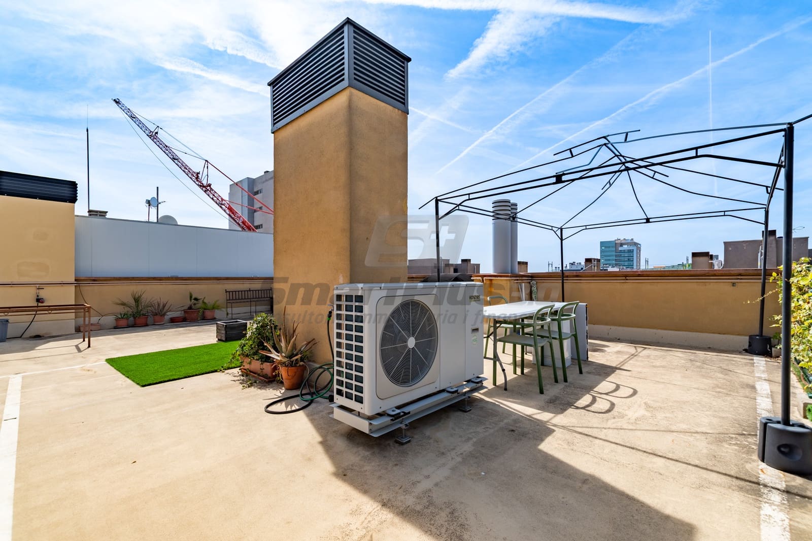 2 makuuhuone Kattohuoneisto myytävänä paikassa Barcelona kaupunki mukana 
autotalli - 865 000 € (Ref: 9795221)