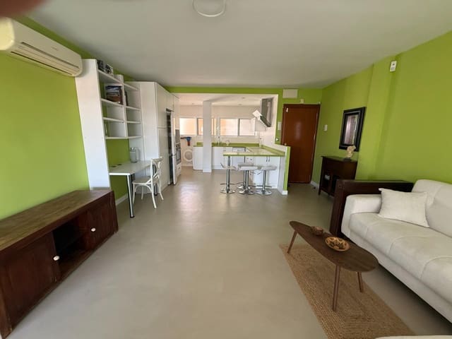 Ático de 2 habitaciones en Benalúa, Alicante / Alacant ciudad en alquiler con garaje - 1.650 € (Ref: 10034044)