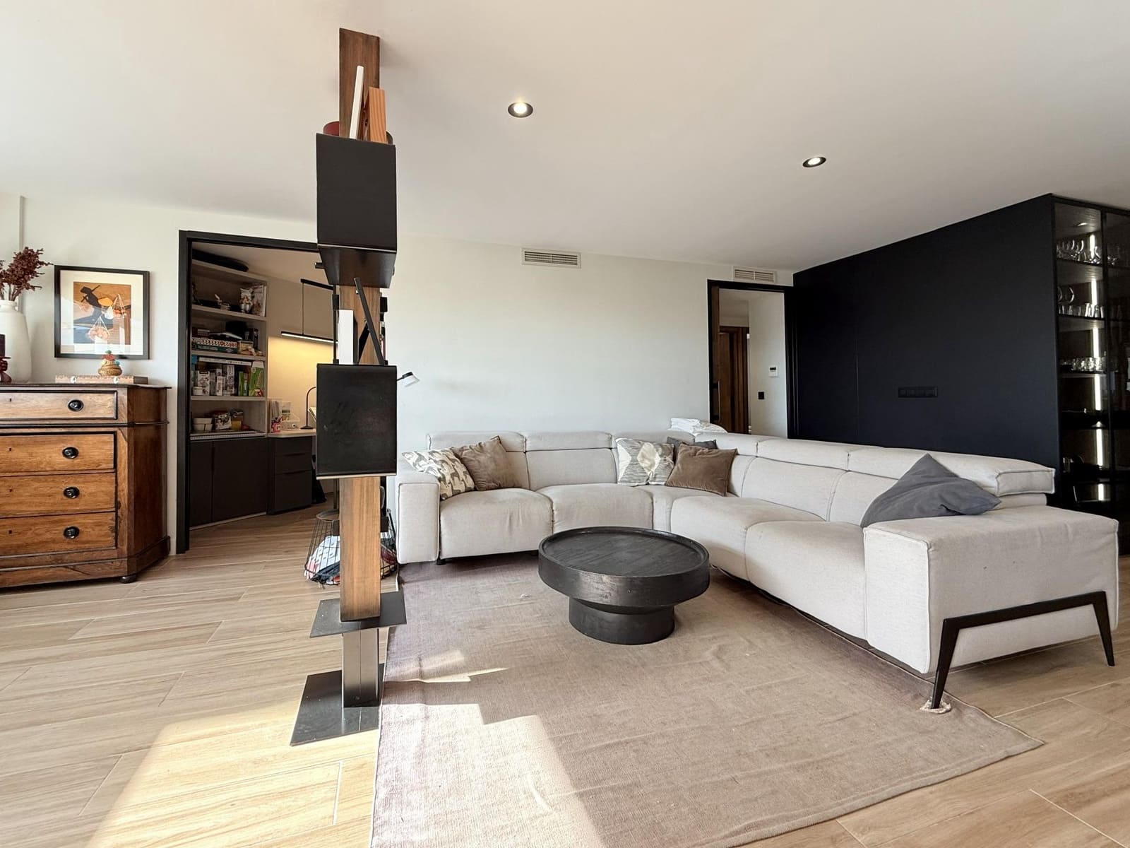4 slaapkamer Flat te koop in Alicante stad met garage - € 590.000 (Ref: 10086248)