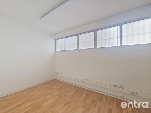 4 sypialnia Biuro na sprzedaż w Ensanche - Diputacion, Miasto Alicante / Alacant - 180 000 € (Ref: 10089768)