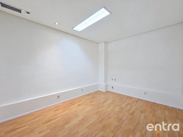 4 quarto Escritório para venda em Ensanche - Diputacion, Alicante cidade - 180 000 € (Ref: 10089768)