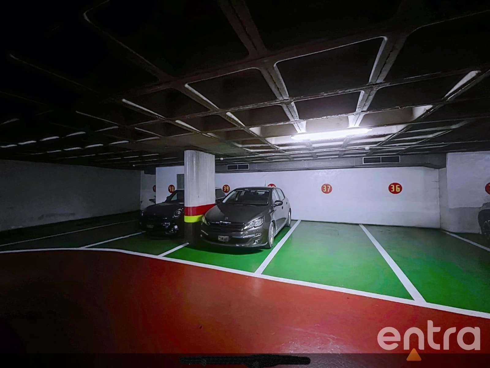 Garage for sale in Alicante / Alacant city - € 40,000 (Ref: 10102686)