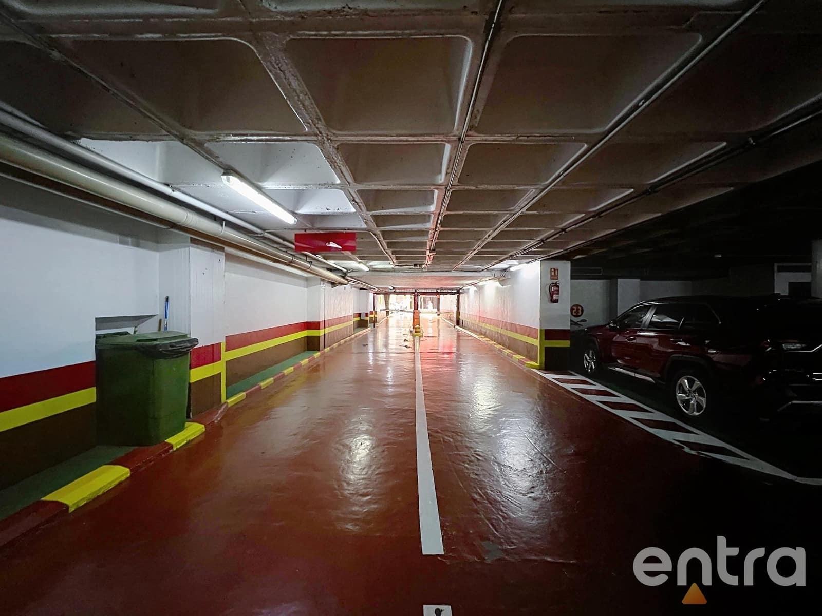 Garage for sale in Alicante / Alacant city - € 40,000 (Ref: 10102686)