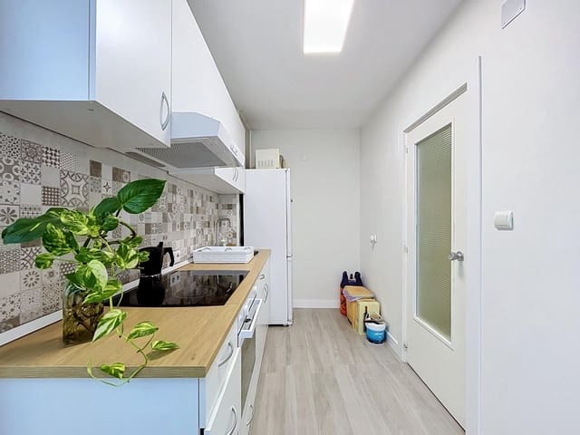 Piso de 3 habitaciones en Carolinas Altas, Alicante / Alacant ciudad en venta con garaje - 205.000 € (Ref: 10165091)