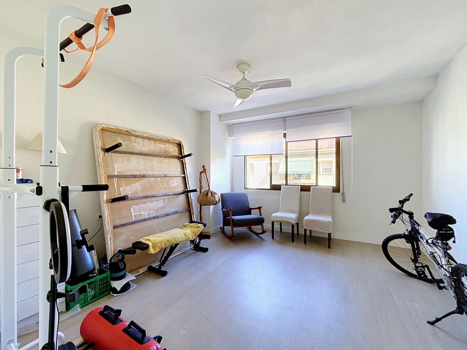 3 bedroom Flat for sale in Alicante / Alacant city with garage - € 205,000 (Ref: 10165091)