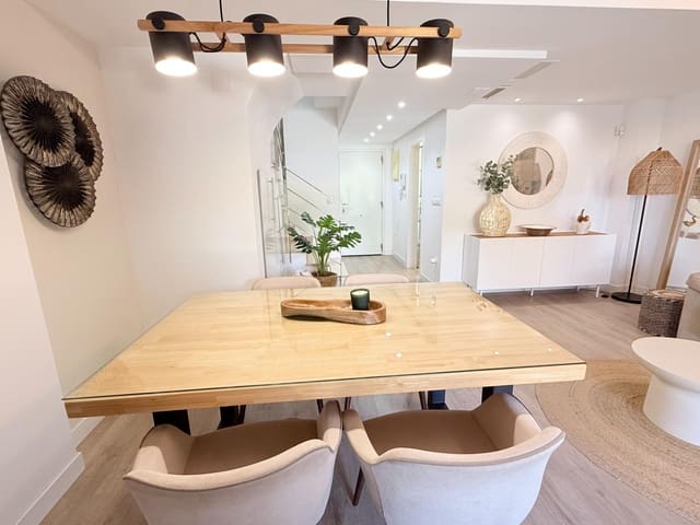 3 bedroom Terraced Villa for sale in San Juan de Alicante / Sant Joan d'Alacant with pool garage - € 455,000 (Ref: 10174026)