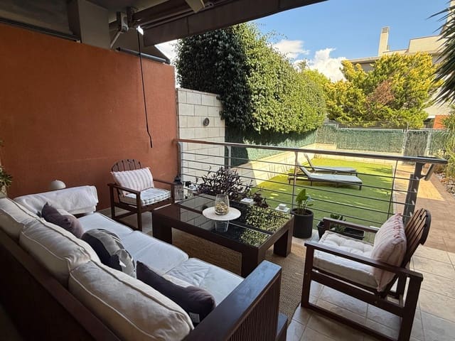 3 chambre Villa/Maison Mitoyenne à vendre à San Juan de Alicante / Sant Joan d'Alacant avec piscine garage - 455 000 € (Ref: 10174026)