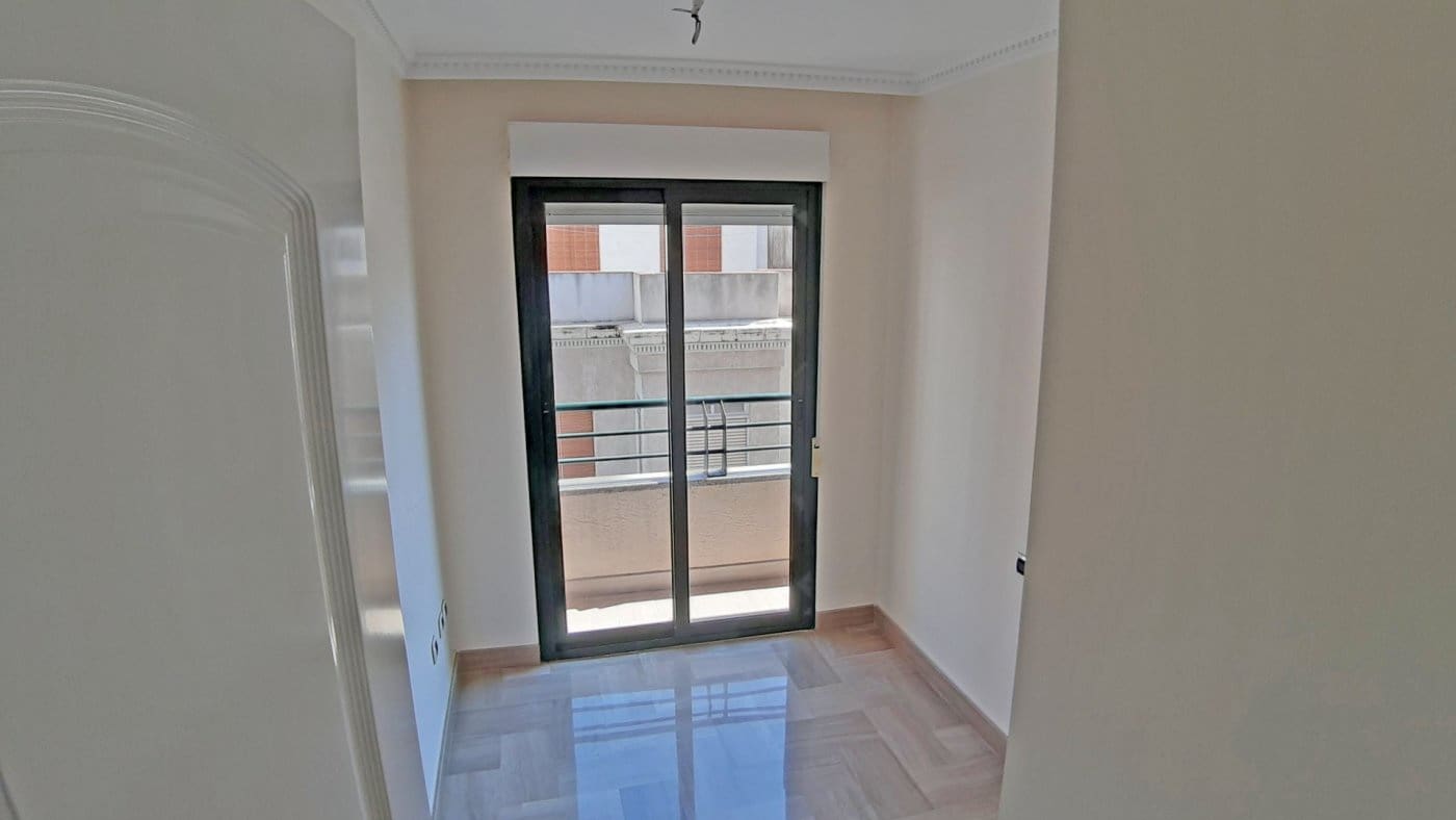 3 sypialnia Mieszkanie na sprzedaż w Miasto Alicante / Alacant - 495 000 € (Ref: 6239875)