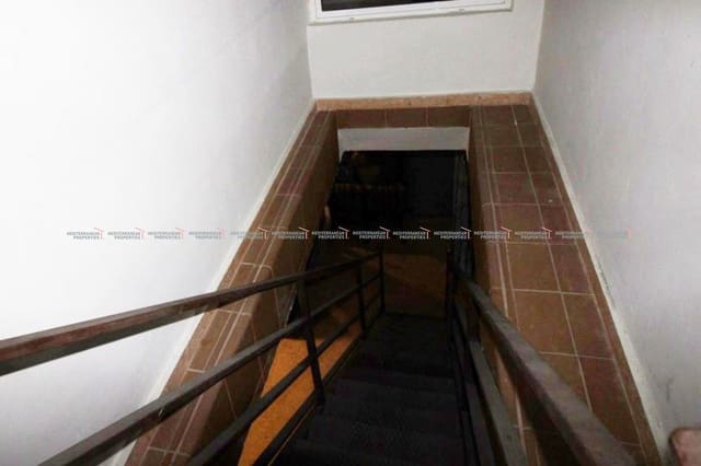 Commercial for sale in Garbinet - Parque de las Avenidas, Alicante / Alacant city - € 159,000 (Ref: 7056357)