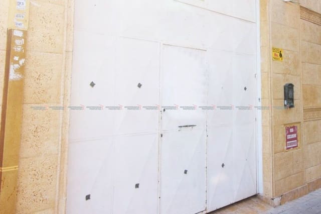Commercieel te koop in Garbinet - Parque de las Avenidas, Alicante stad - € 159.000 (Ref: 7056357)