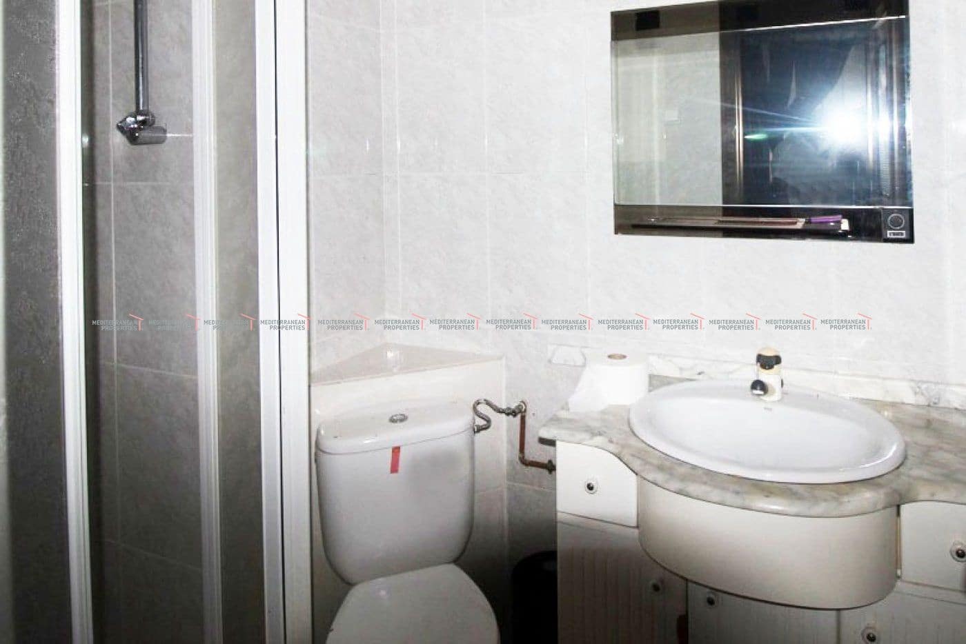 Kommersiell til salgs i Alicante by - € 159 000 (Ref: 7056357)