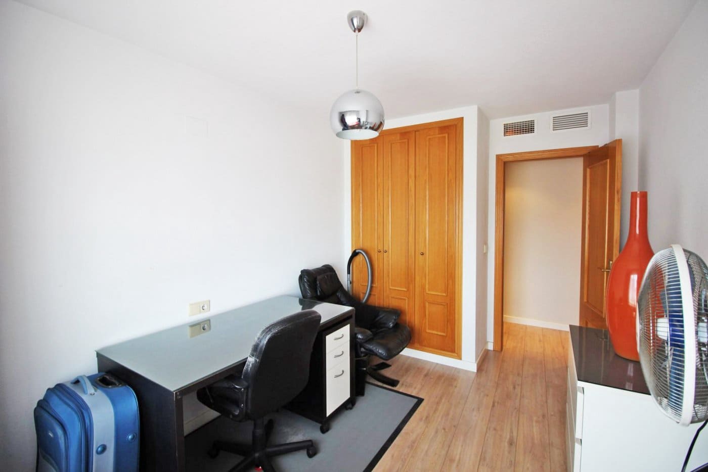 3 bedroom Flat for rent in Alicante / Alacant city with pool - € 1,600 (Ref: 7350922)