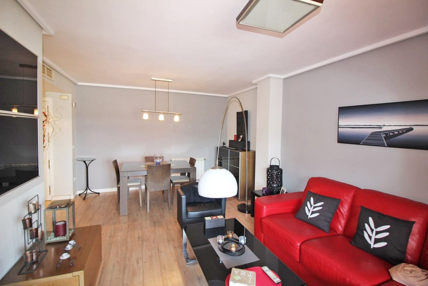 3 bedroom Flat for rent in Alicante / Alacant city with pool - € 1,600 (Ref: 7350922)