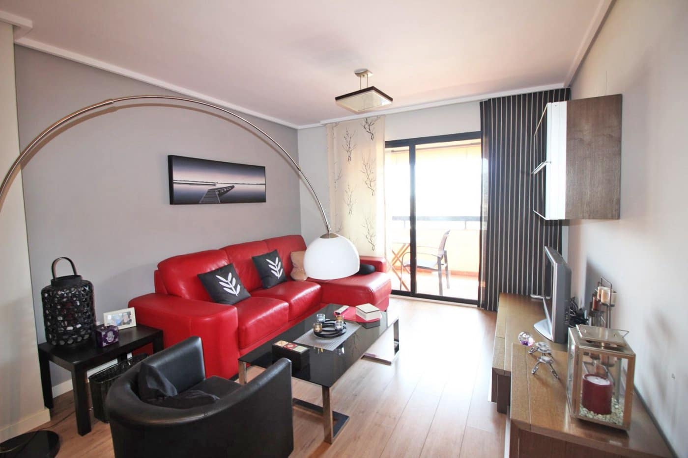 3 bedroom Flat for rent in Alicante / Alacant city with pool - € 1,600 (Ref: 7350922)