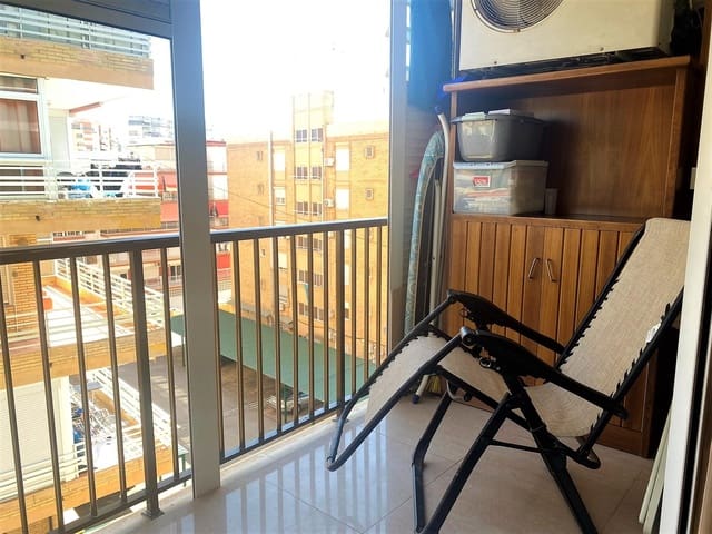 2 bedroom Flat for sale in El Campello with garage - € 285,000 (Ref: 7732262)