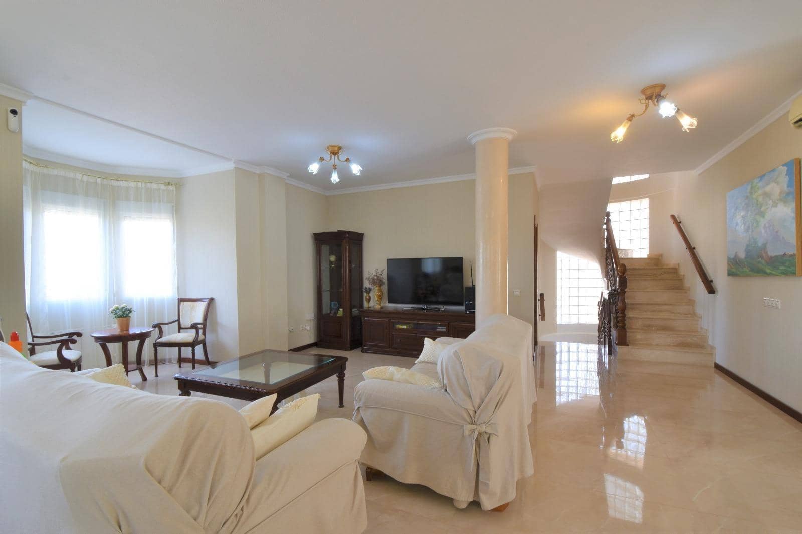 5 bedroom Villa for sale in Ciudad Quesada with pool - € 690,000 (Ref: 8500090)