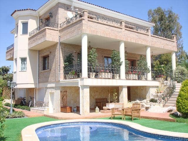 5 sovrum Villa till salu i Ciudad Quesada med pool - 630 000 € (Ref: 8500090)