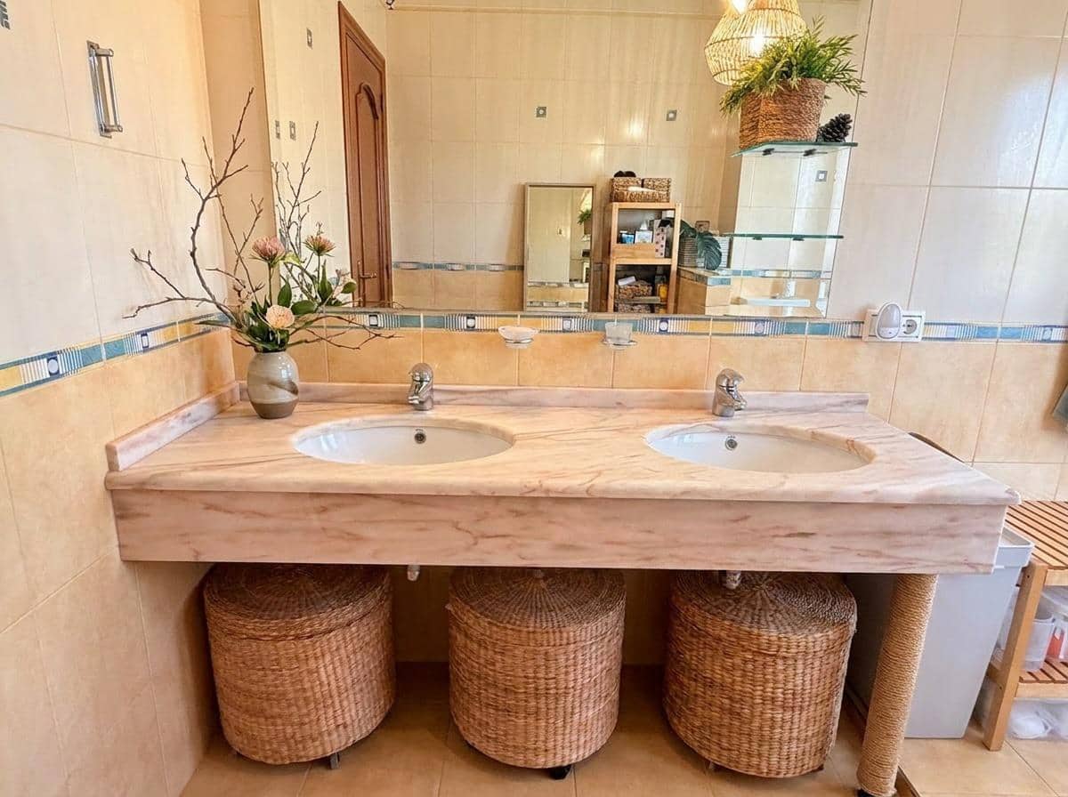 5 sovrum Villa till salu i Ciudad Quesada med pool - 630 000 € (Ref: 8500090)