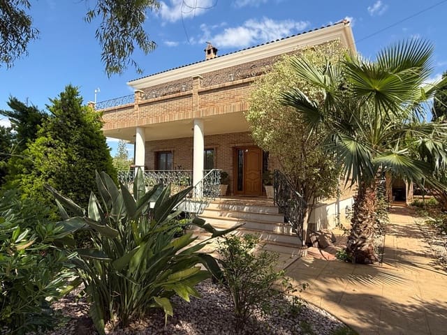 5 Zimmer Villa zu verkaufen in Ciudad Quesada, Rojales mit Pool - 630.000 € (Ref: 8500090)