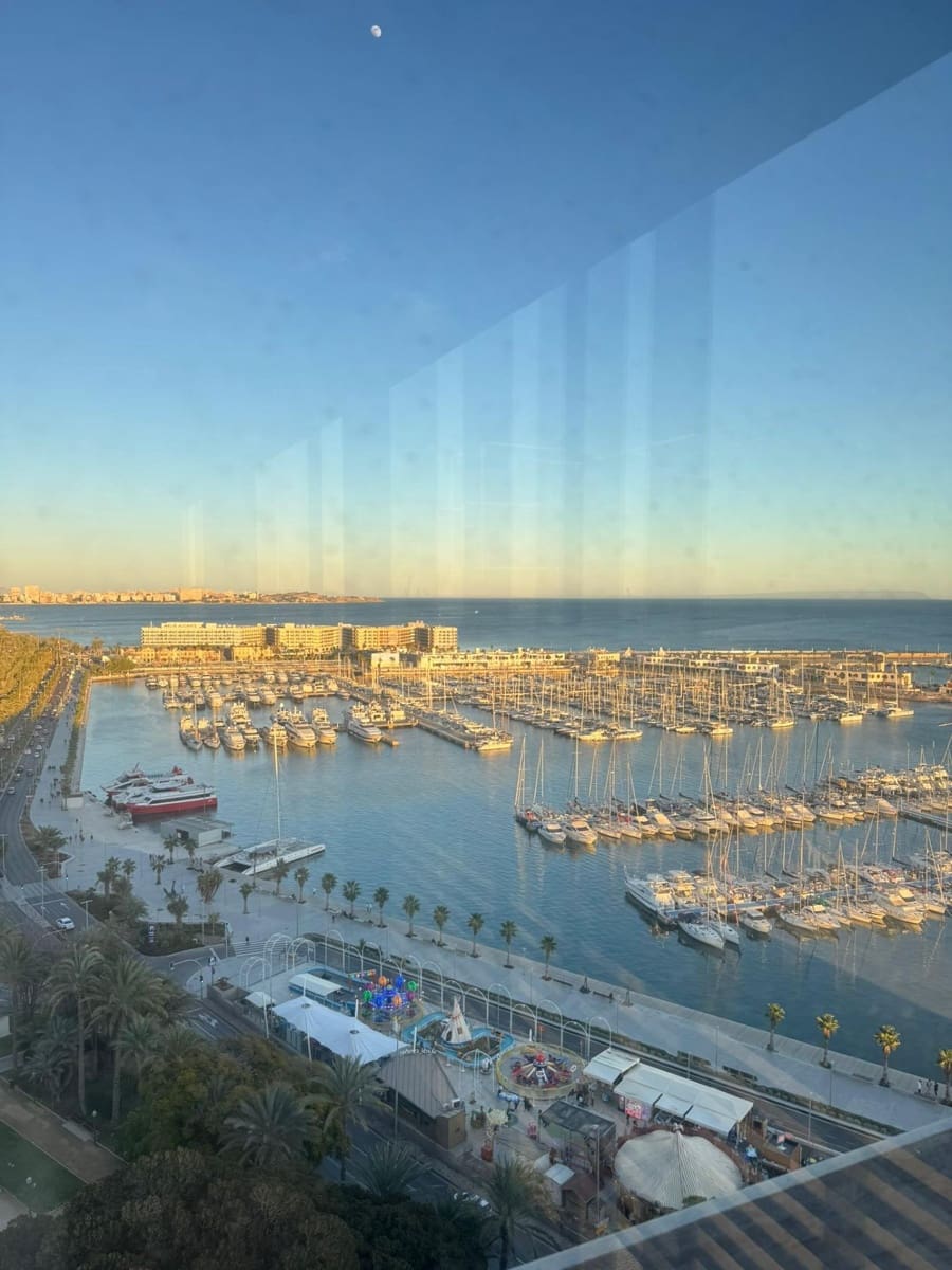 3 soveværelse Lejlighed til salg i Alicante by - € 1.500.000 (Ref: 8778524)