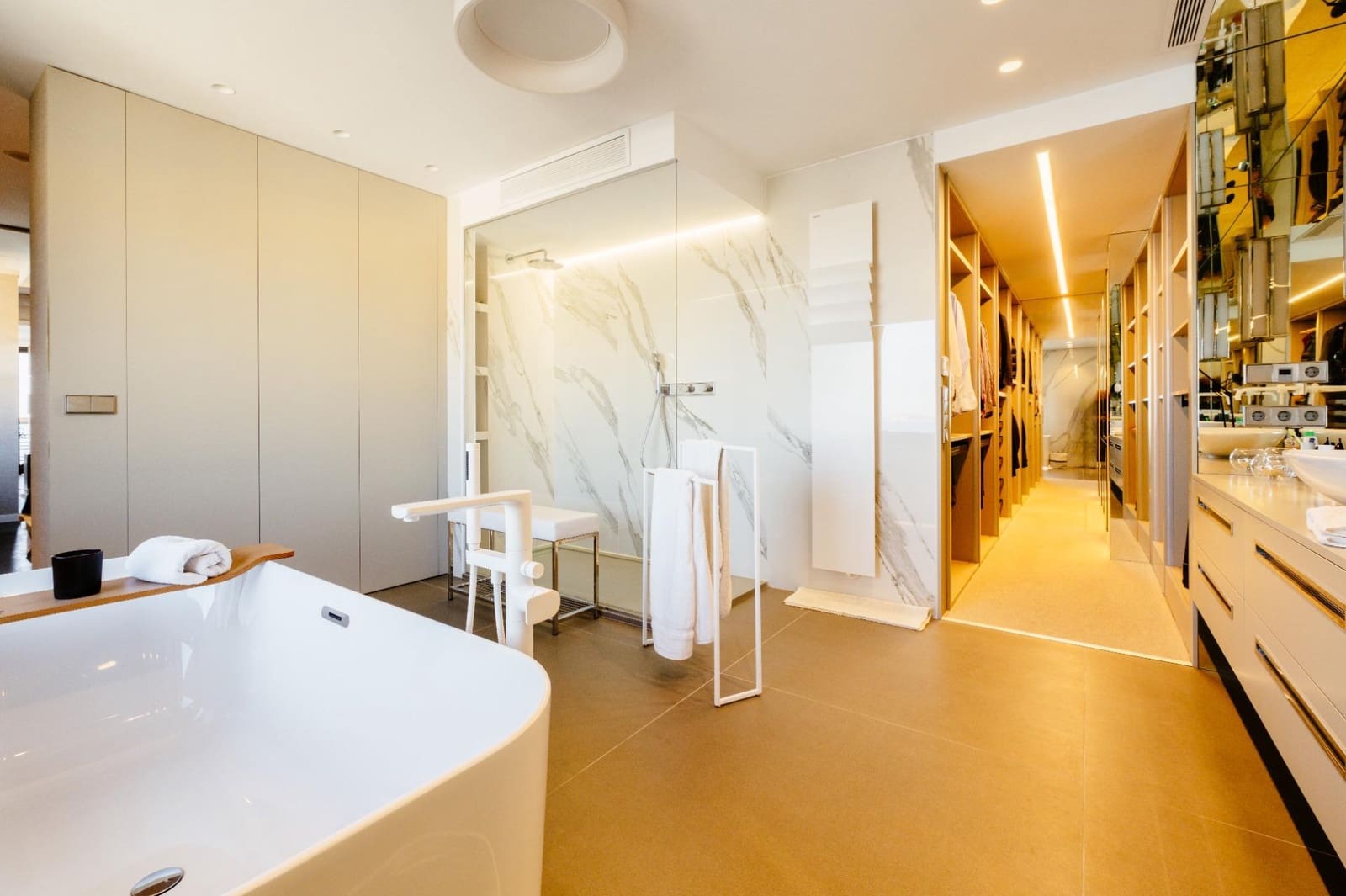 3 quarto Apartamento para venda em Alicante cidade - 2 000 000 € (Ref: 8778524)