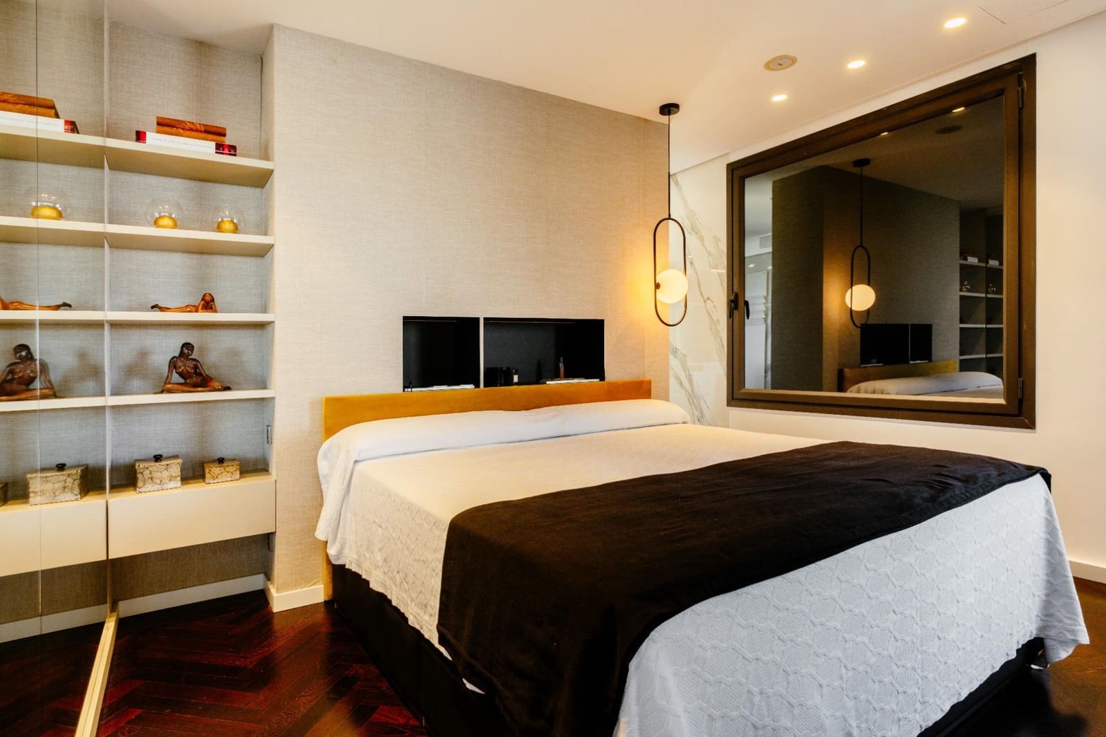 3 quarto Apartamento para venda em Alicante cidade - 2 000 000 € (Ref: 8778524)