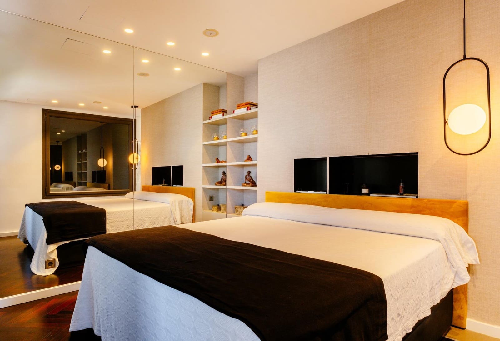 3 quarto Apartamento para venda em Alicante cidade - 2 000 000 € (Ref: 8778524)