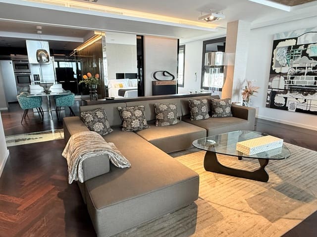 2 sovrum Lägenhet till salu i Alicante stad - 1 349 000 € (Ref: 8778524)